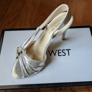 NWOT Nine West 6.5 Ultana Silver Metallic Heels
